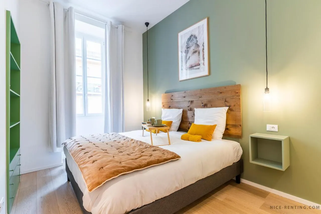 Nice Renting - Bavastro - Luxurious Loft - 2 Bedroom - Ac - Balcony - Trendy Neighborhood